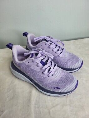 Avia Light Purple Memory Foam Lace-Up Athletic Sneakers. Size 6